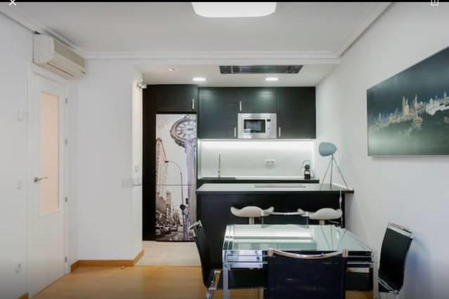 Puerta Del Sol Center Apartment Madrid Exterior photo